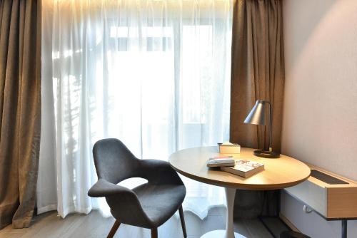 Imagen de la habitación del Hotel Atour Beijing Chaoyangmen. Foto 15