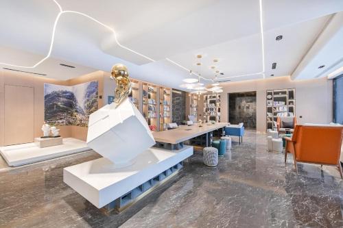 Imagen de los interiores del Hotel Atour Beijing Hepingli UIBE. Foto 16