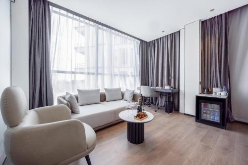 Imagen de la habitación del Hotel Atour Emeishan Railway Station Exiu Lake. Foto 20