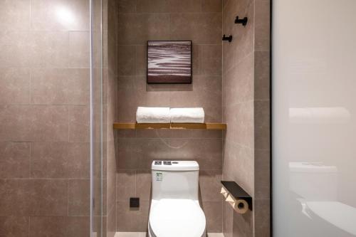 Imagen de la habitación del Hotel Atour Fuzhou Jinshan Aegean Sea. Foto 18