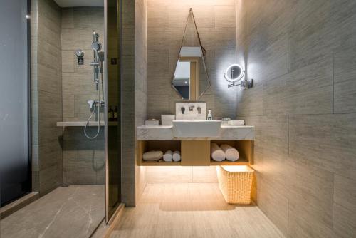 Imagen de la habitación del Hotel Atour Guangzhou Huadu Financial Center. Foto 17