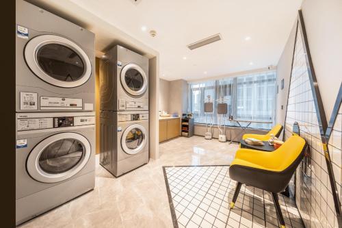 Imagen general del Hotel Atour Guiyang Guanshan Lake City Government. Foto 5