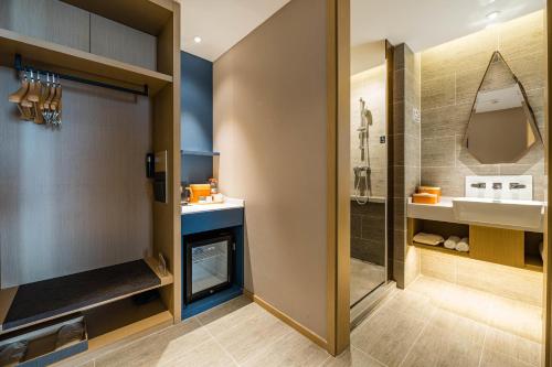 Imagen general del Hotel Atour Hangzhou Qiandao Lake Central Dock. Foto 11