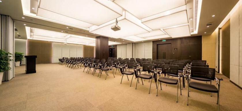 Imagen de los interiores del Hotel Atour Hotel Yuquan. Foto 16