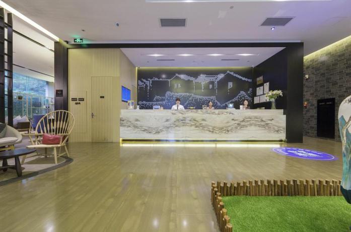 Imagen de los interiores del Hotel Atour Hotel Yuquan. Foto 18