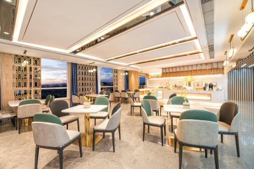 Imagen general del Hotel Atour Lanzhou Xigu. Foto 1