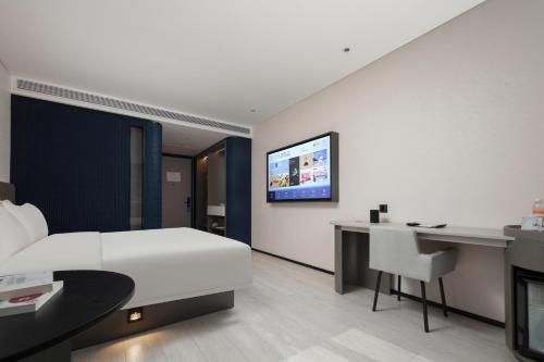 Imagen de la habitación del Hotel Atour Light Huzhou Deqing Moganshan. Foto 11