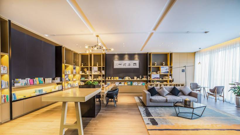Imagen de los interiores del Hotel Atour Light Jianguomen Beijing. Foto 10
