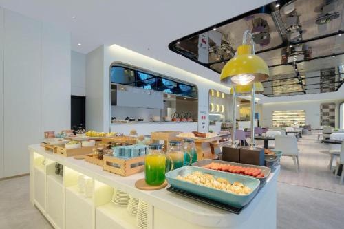 Imagen general del Hotel Atour Light Qingdao International Exhibition Center. Foto 2