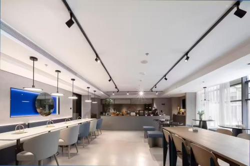 Imagen general del Hotel Atour Light Wuxi Nanchang Street Sanyang Plaza. Foto 5