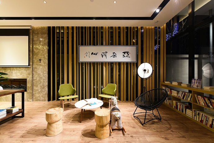 Imagen de los interiores del Hotel Atour Lotus Ankang. Foto 13