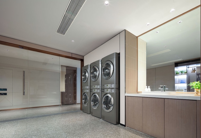 Imagen de los interiores del Hotel Atour MayFourthSquare MixC Qingdao. Foto 8