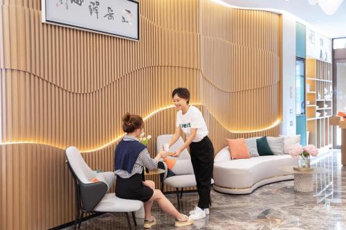 Imagen de la habitación del Hotel Atour Nanjing Drum Town Qingliang Gate. Foto 8