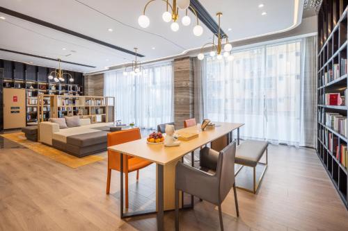 Imagen general del Hotel Atour- Nanshan Xili University City, Shenzhen. Foto 10