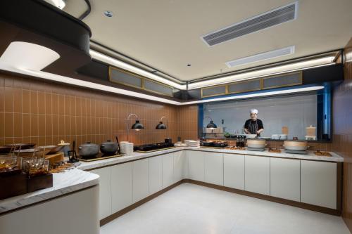 Imagen general del Hotel Atour Qidong Wenfeng World People\'s West Road. Foto 10