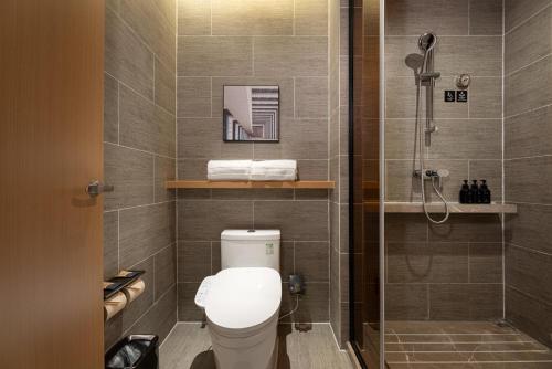 Imagen general del Hotel Atour S Xinghai Square. Foto 1