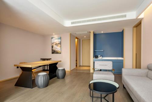 Imagen general del Hotel Atour S Xining Haihu New District SDIC Plaza. Foto 8