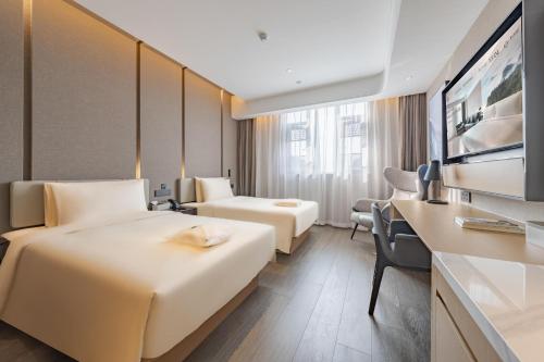 Imagen de la habitación del Hotel Atour Shanghai Pudong Airport Chuansha Station. Foto 12