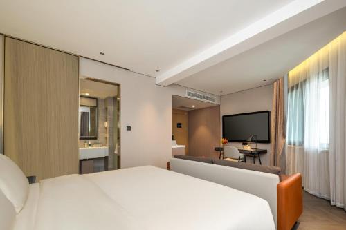 Imagen de la habitación del Hotel Atour Shanghai Wujiaochang West Yingao Road Station. Foto 13