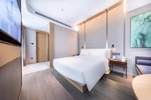 Imagen de la habitación del Hotel Atour Suzhou Guanqian Street Leqiao Station. Foto 10
