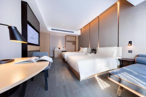 Imagen de la habitación del Hotel Atour Wuhan Chuhehanjie Xiu Theater. Foto 10