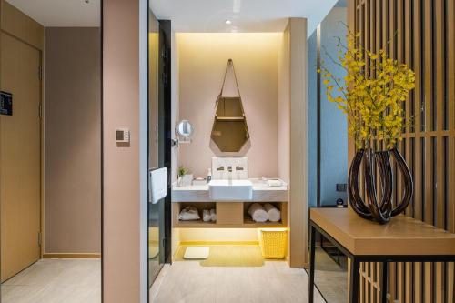 Imagen general del Hotel Atour Wuxi Coast City. Foto 5