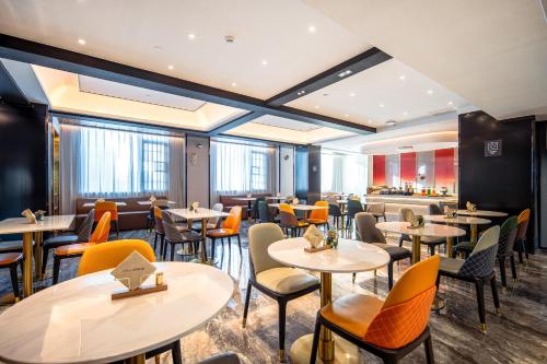 Imagen del bar/restaurante del Hotel Atour X Chaozhou Xiangqiao International Financial Business Center. Foto 8