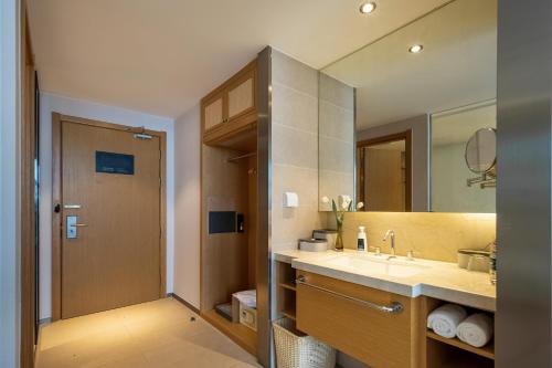 Imagen general del Hotel Atour X Shanghai International Tourism and Resort Safari Park. Foto 6