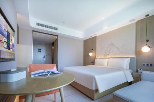 Imagen de la habitación del Hotel Atour X Shanghai Jinshan Wanda Plaza City Beach. Foto 17