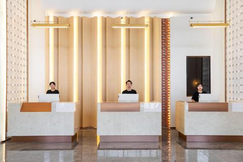 Imagen general del Hotel Atour Xiamen Gaoqi Airport Chenggong Avenue. Foto 1