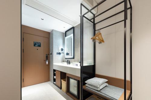 Imagen de la habitación del Hotel Atour Xiamen Huli Nanshan Road. Foto 10