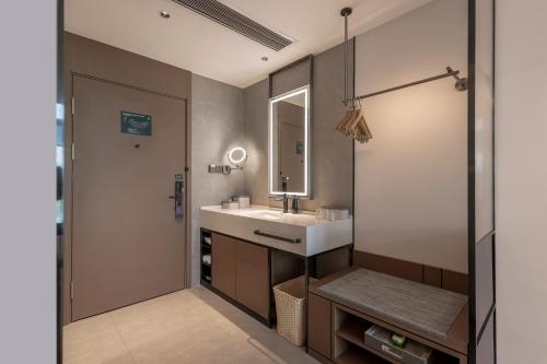 Imagen de la habitación del Hotel Atour Xiamen Huli Powerlong International. Foto 20