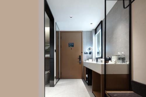 Imagen de la habitación del Hotel Atour Xiamen Xiang\'an Torch Industrial Park. Foto 19