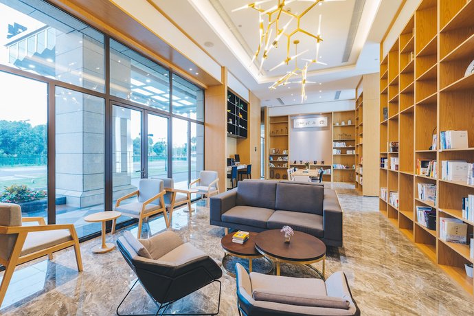 Imagen de los interiores del Hotel Atour Xiang Cheng Suzhou. Foto 15