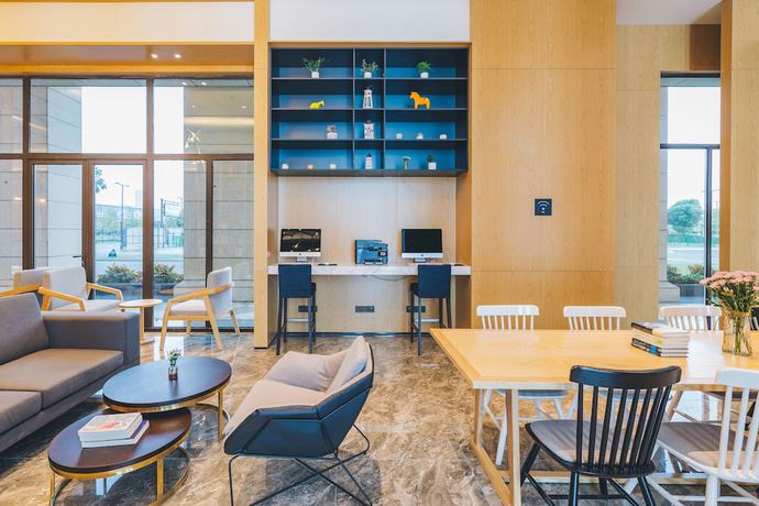 Imagen de los interiores del Hotel Atour Xiang Cheng Suzhou. Foto 16