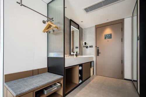 Imagen de la habitación del Hotel Atour Xichang Municipal Affairs Center. Foto 3