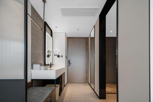 Imagen general del Hotel Atour Xichang Qionghai Wetland Park Aerospace Avenue. Foto 9