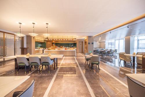 Imagen general del Hotel Atour Xuzhou Yunlong Lake Zhushan Scenic Area. Foto 1