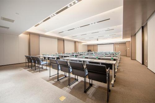 Imagen general del Hotel Atour Zhengzhou High-Tech Star Union. Foto 1