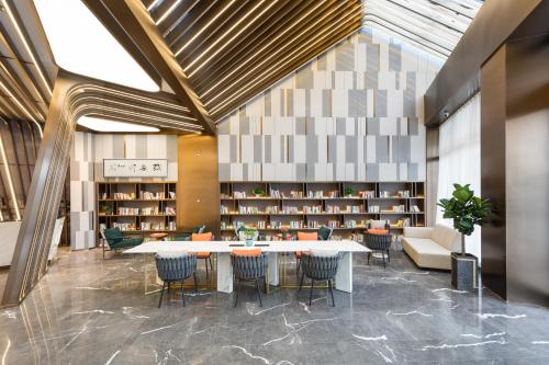 Imagen general del Hotel Atour Zhuhai Wanchai Port Hengqin International Convention and Exhibition Center. Foto 1