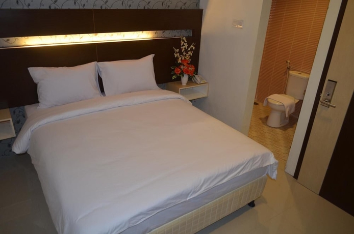 Imagen de la habitación del Hotel Atreya Makassar. Foto 10