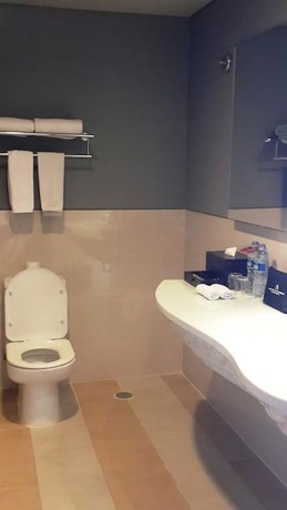 Imagen de la habitación del Hotel Atria Gading Serpong - Chse Certified. Foto 8