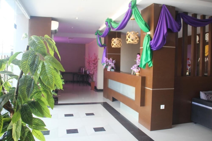 Imagen de los interiores del Hotel Atria Inn. Foto 18