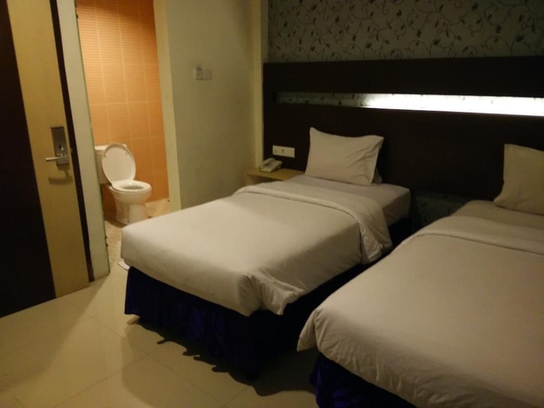 Imagen de la habitación del Hotel Atria Inn. Foto 6