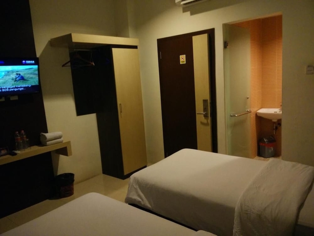 Imagen de la habitación del Hotel Atria Inn. Foto 11