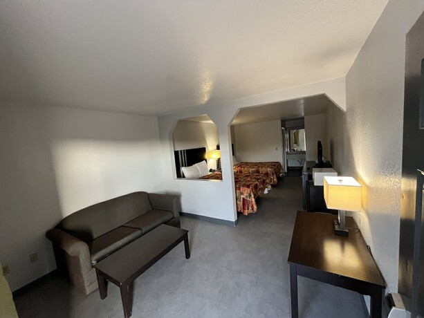 Imagen de la habitación del Hotel Atria Inn and Suites. Foto 11