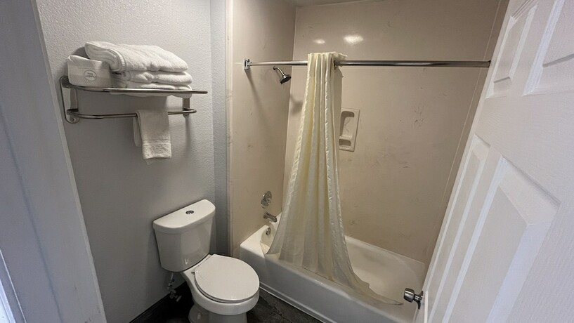 Imagen general del Hotel Atria Inn and Suites. Foto 4