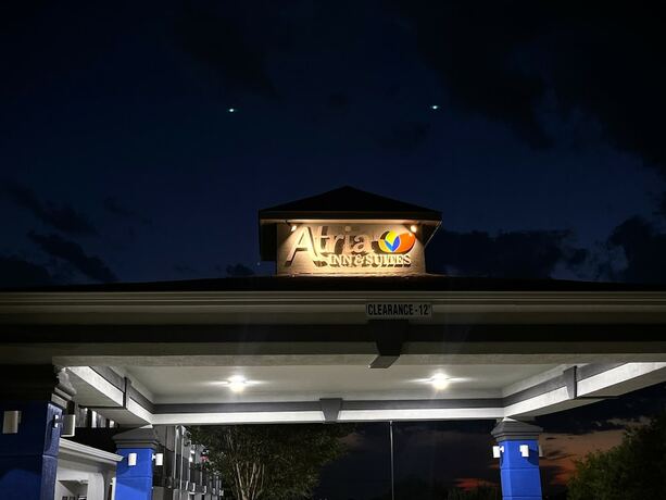 Imagen general del Hotel Atria Inn and Suites. Foto 6