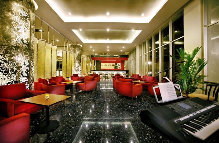 Imagen del bar/restaurante del Hotel Atria Magelang. Foto 3