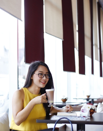 Imagen del bar/restaurante del Hotel Atria Malang. Foto 2